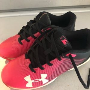 Under Armour Girls softball cleats